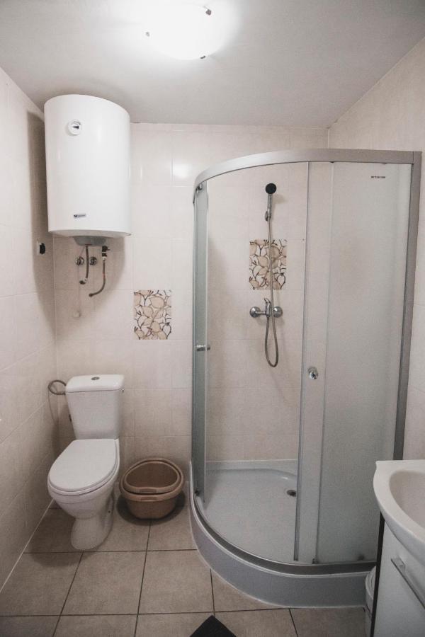 Vila Trzy Kolory Jezierzany Exteriér fotografie